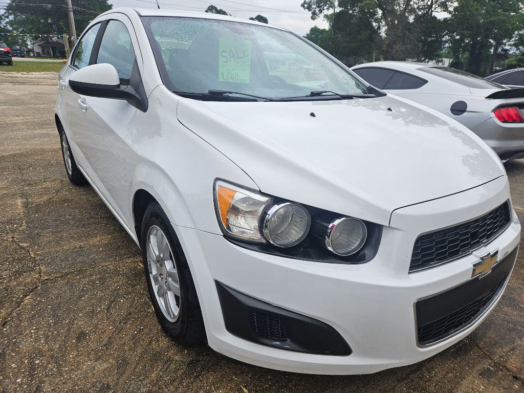 2013 Chevrolet Sonic Sedan LT Automatic's photo